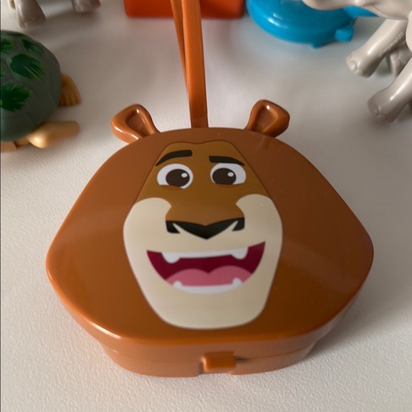 Blue and Purple Action Figures Playset NWOT - Picture 6 of 7